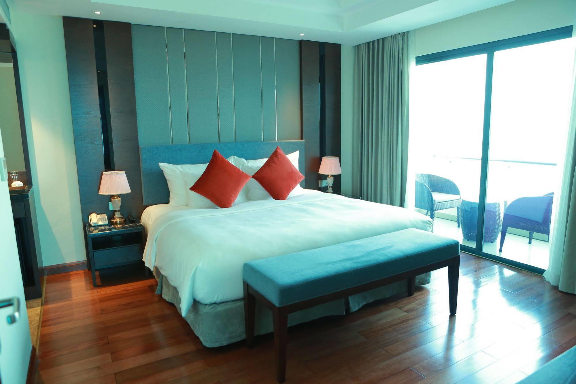 โรงแรมซัมเมอร์ เกื๋อหล่อ ภายนอก รูปภาพ