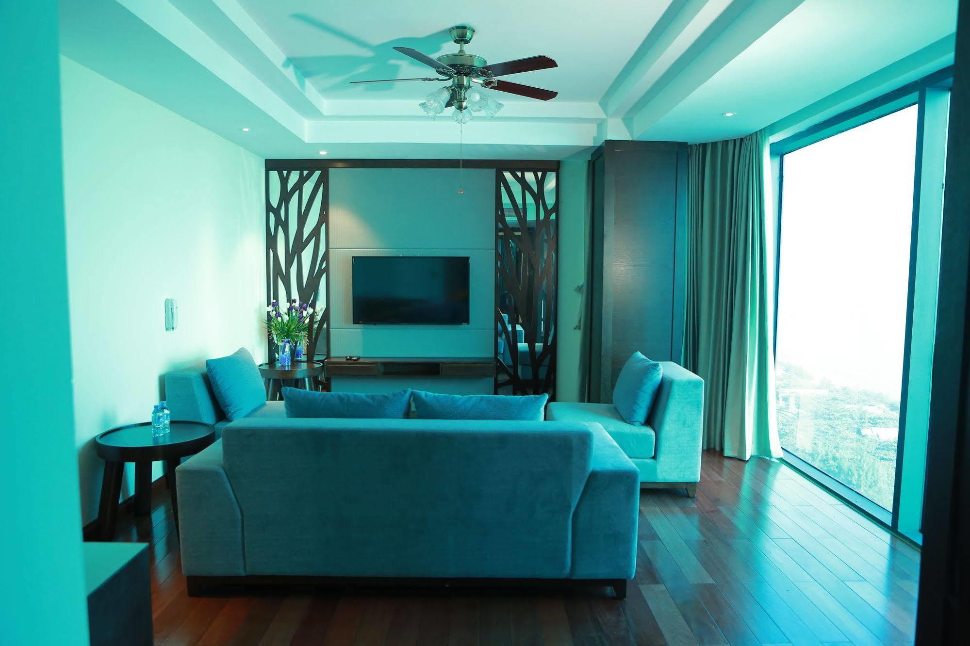 โรงแรมซัมเมอร์ เกื๋อหล่อ ภายนอก รูปภาพ